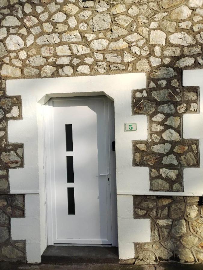 Le Bourgneuf-la-ForetLe Logis Du Bourgneuf Charmante Petite Maison别墅 外观 照片