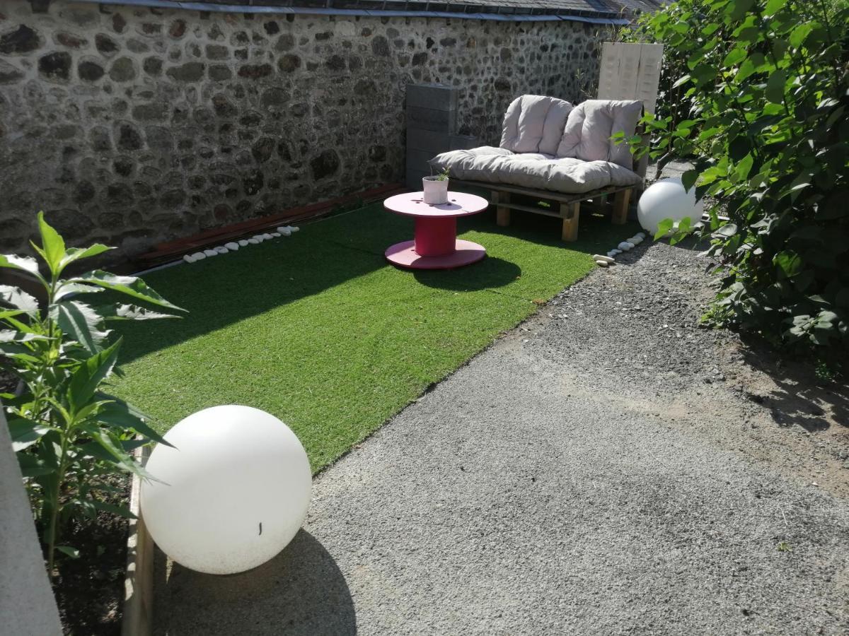 Le Bourgneuf-la-ForetLe Logis Du Bourgneuf Charmante Petite Maison别墅 外观 照片